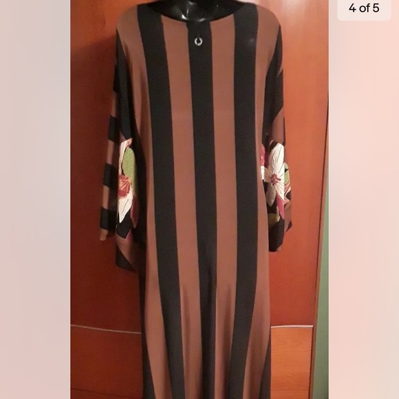 NWT SAVE THE QUEEN Striped Midi in Brown Black Floral Batwing Sleeve Dress M - Picture 4 of 5
